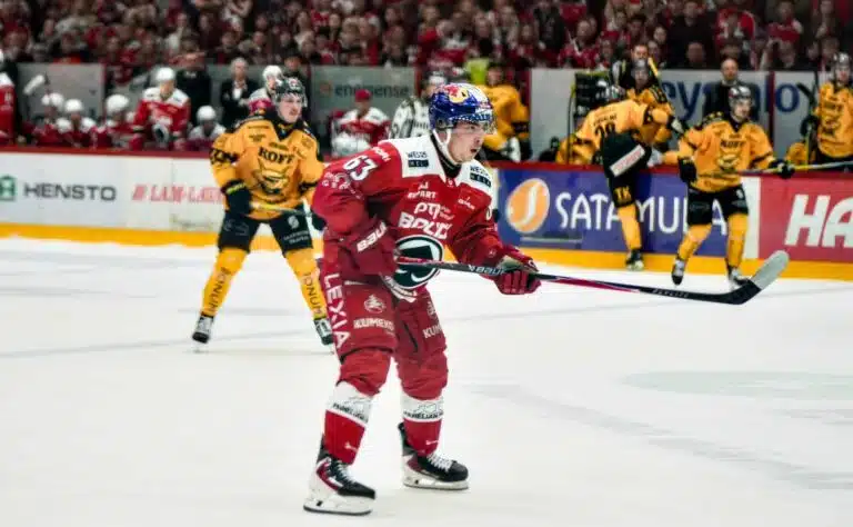 Liigassa syntymässä sensaatio