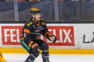 KooKoo teki jatkosopimuksen – ruotsalaispuolustaja pysyy Kouvolassa