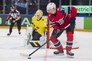 Lähde: NHL-joukkueiden kiinnostus Norjan MM-tähteä kohtaan vain kasvaa