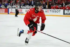 Superlupaus Gavin McKennan äiti oikeuden eteen