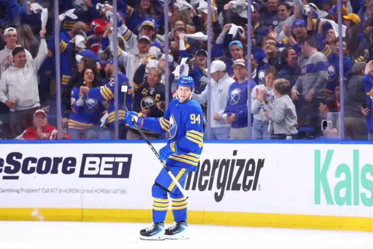 Konsta Helenius vauhdittamaan Leijonien mestaruusjunaa