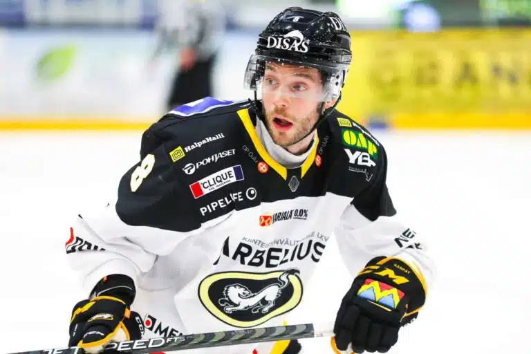 Kärppien ex-tähti yhä vapaalla jalalla – Liiga-paluu voisi olla ajankohtainen
