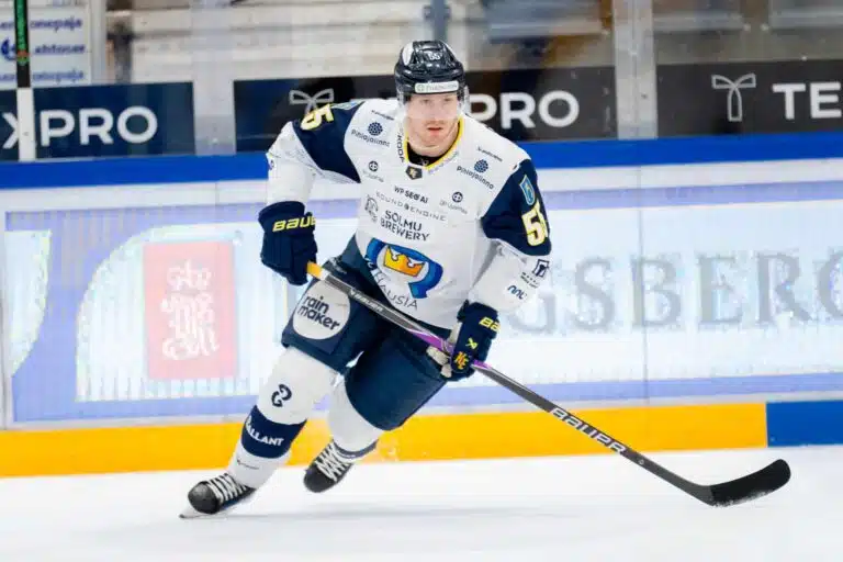 Liiga-puolustajalta tyly arvio Suomi-kiekon erosta Ruotsiin
