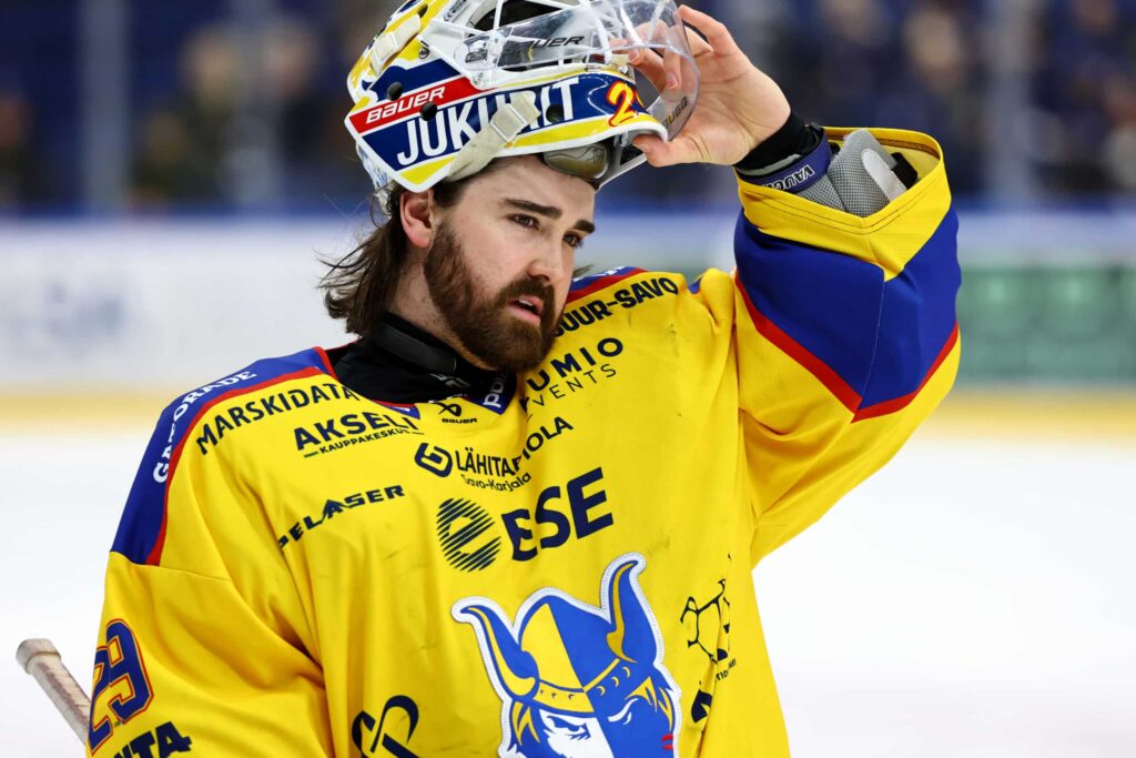 Jukureiden maalivahti jätti Liigan