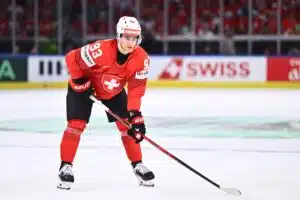Toisellekin Sveitsin varaamattomalle MM-hyökkääjälle NHL-sopimus