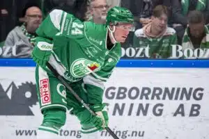 Lähde: Kokenut SHL-puolustaja matkalla Liigaan