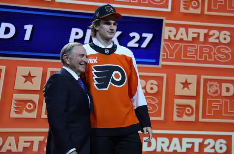 Philadelphia Flyers vastasi NHL-varaustilaisuuden avauskierroksen suurimmasta yllätyksestä