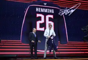 Näin fanit reagoivat suomalaisiin ykköskierroksen NHL-varauksiin