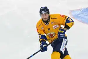 KalPan entisestä NHL-lupauksesta kiekkokiertolainen – kuudes maa viiden vuoden sisään