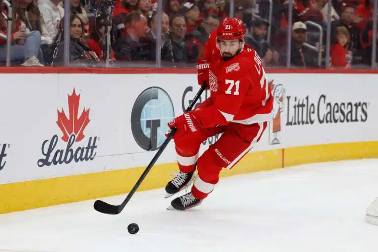 NHL-tähden ympärillä tapahtui yllättävä käänne – enää yksi seura mukana kisassa?