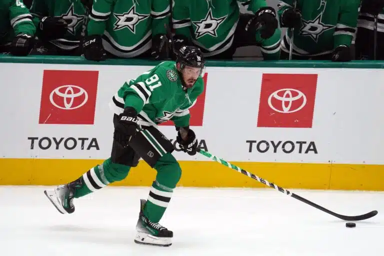 Tyler Seguinin paluu lähestyy – 9,85 miljoonan tähdellä edessä sopimuskausi