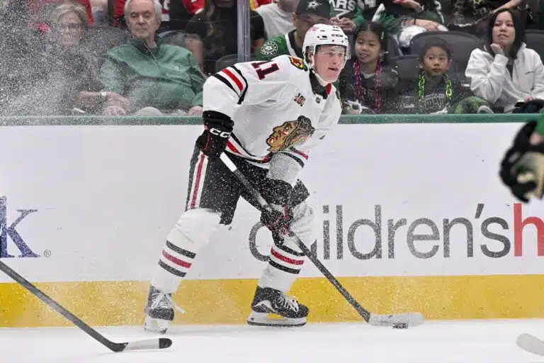 Oliver Moore, Chicago Blackhawks