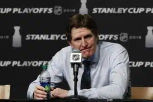 Mike Babcock otti Edmontonin ohjat – tavoitteena Stanley Cup McDavidin sopimuksen aikana