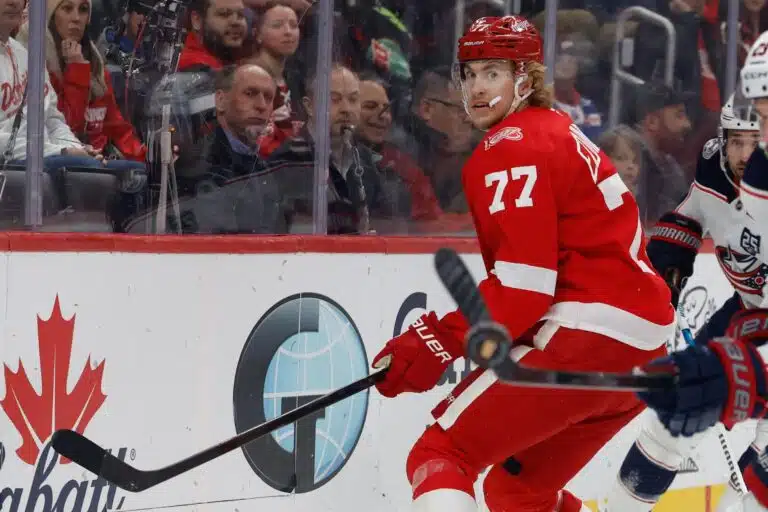 Simon Edvinsson, Detroit Red Wings