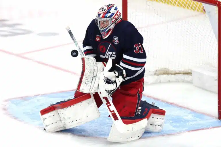 Connor Hellebuyck, Winnipeg Jets
